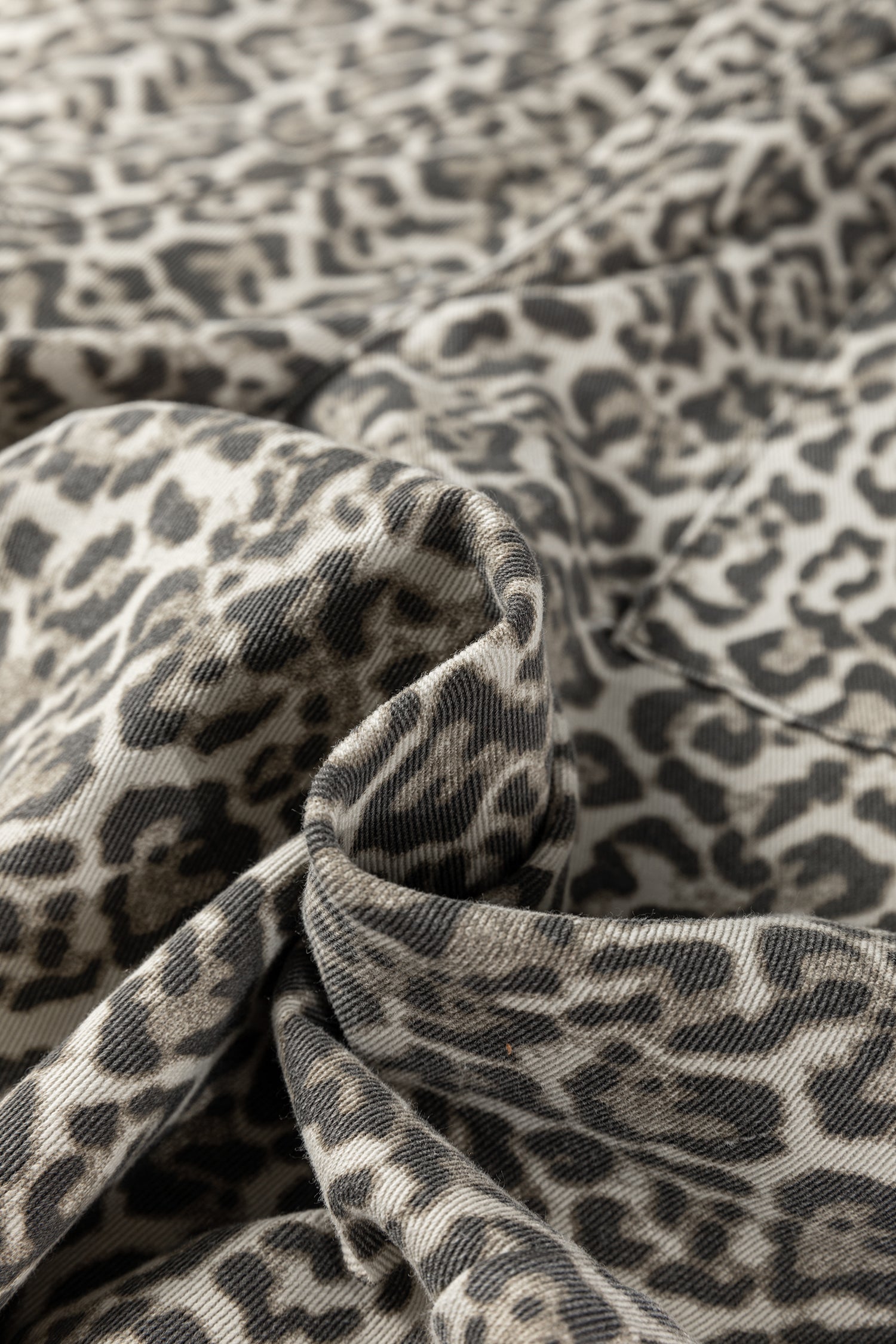 Brown Leopard Print Raw Hem Elastic Waist Loose Pull On Jeans